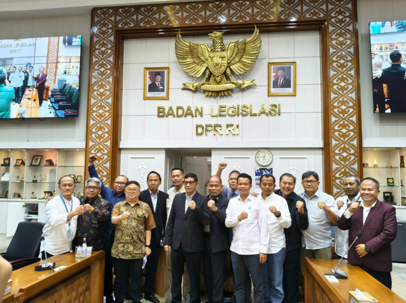 LPER, GOPAN, dan Akademisi Hadir Audiensi ke Baleg: Usulkan Revisi UU No. 18/2009 Jo. 41 Jadi Prioritas Prolegnas 2026