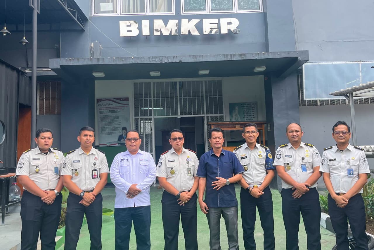 Kunjungan Koperasi LPER ke Kegiatan Pembuatan Kandang Baterai Warga Binaan Lapas Narkotika Gunung Sindur