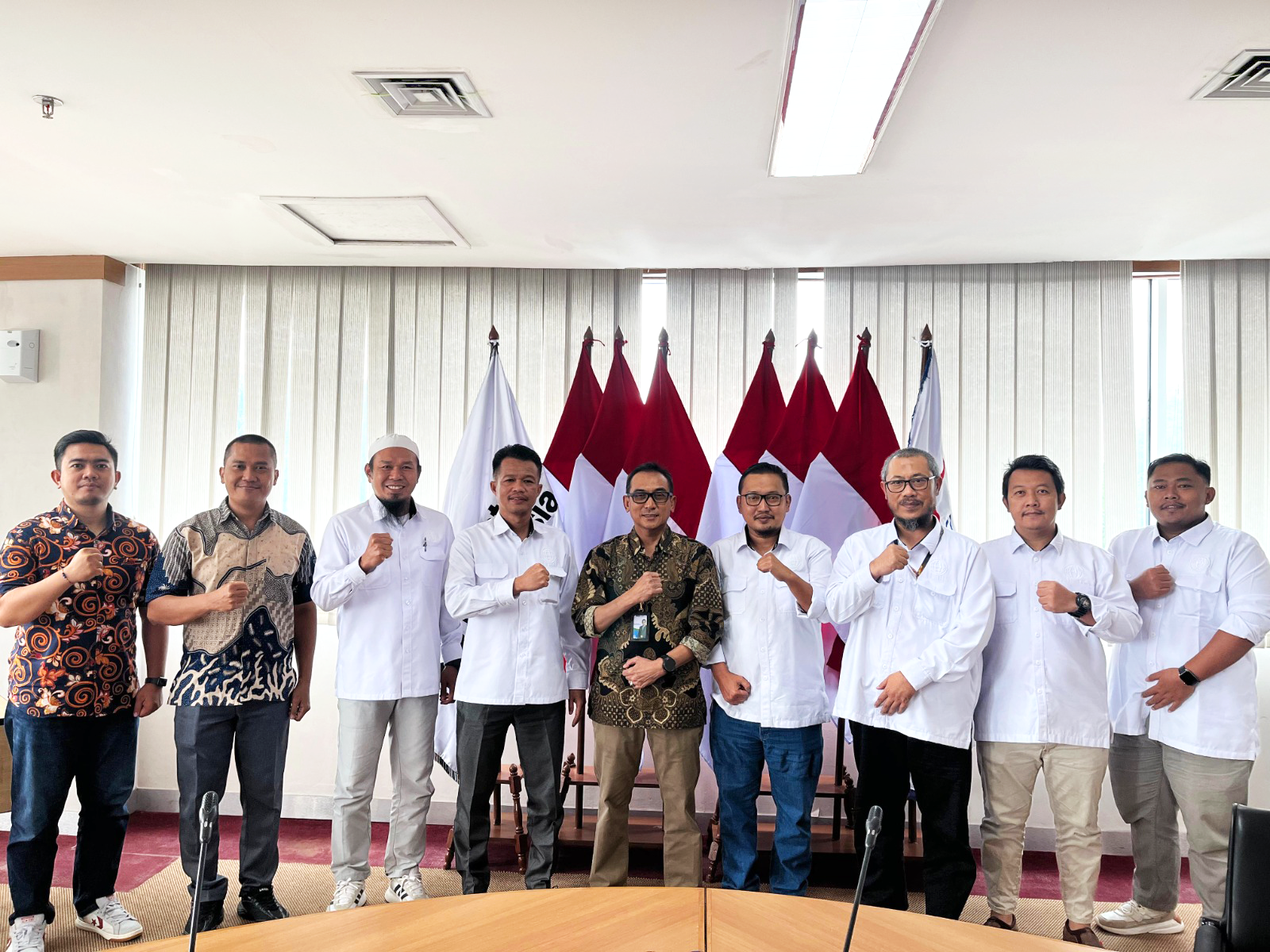 Koperasi LPER dan PT Berdikari Bahas Finalisasi PKS Kemitraan Pemeliharaan Ayam Broiler
